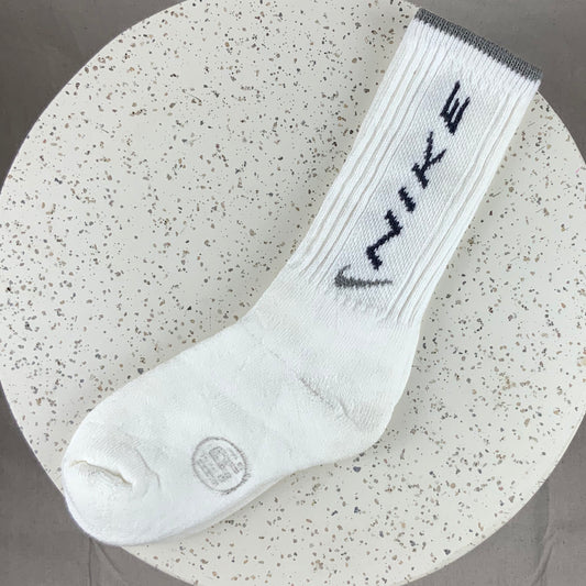 Vintage Nike Socks 90’s (Navy Text)