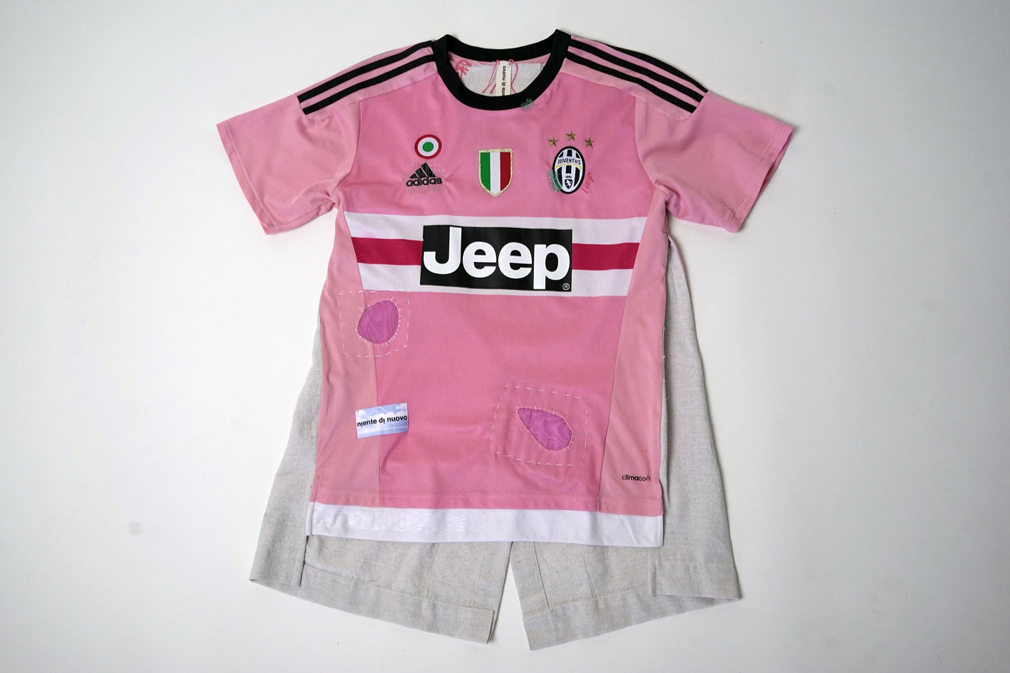 Juventus 2016 Away